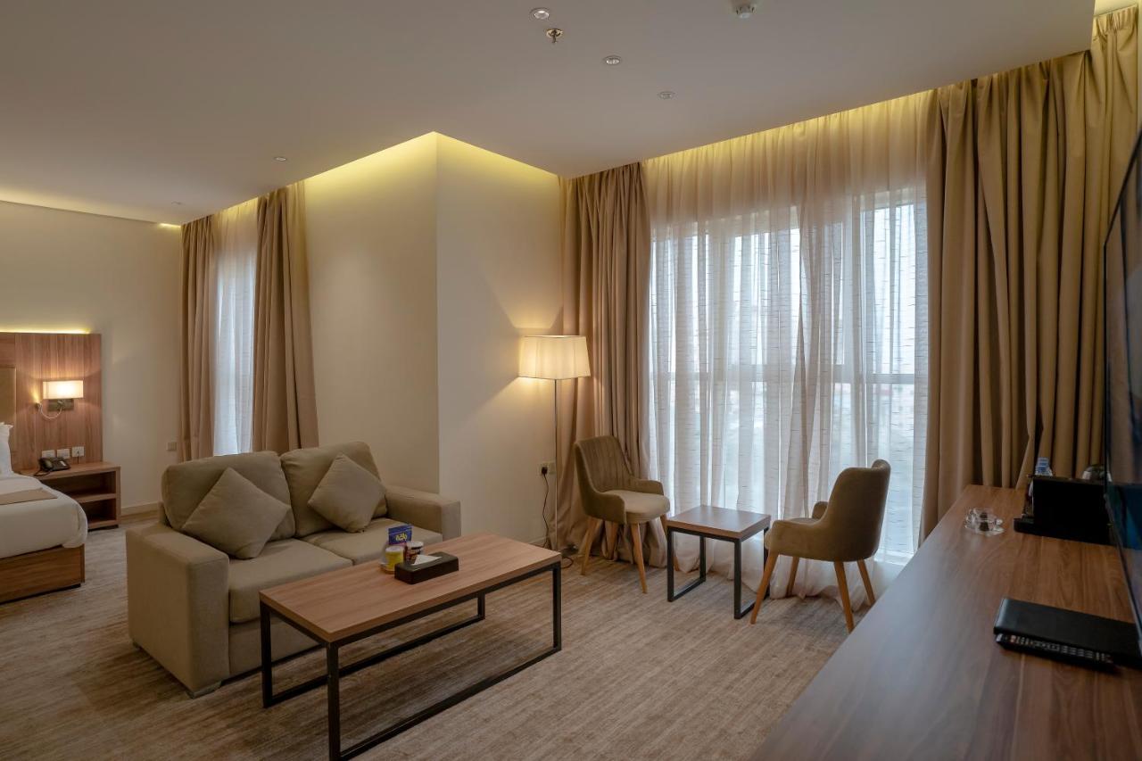 W Suites Hotel Abha Bagian luar foto